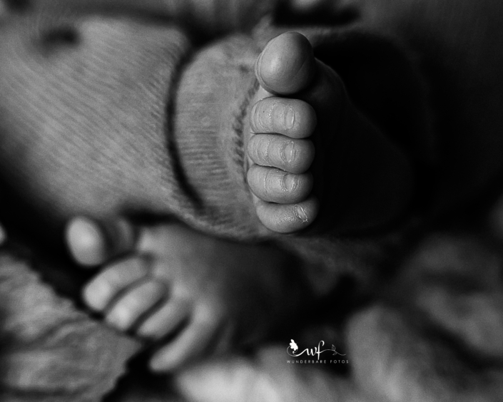 mommy and me-schwanger-babybauch-fotograf-magdeburg-leipzig-halle-berlin-hannover-schwarz-weiß-23